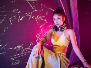 美丽女人DJ、美丽女人 DJ，动感节拍点燃夜生活